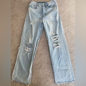 Super-High Rise Distressed Straight Jeans. Size 0. Wild Fable. Light Wash